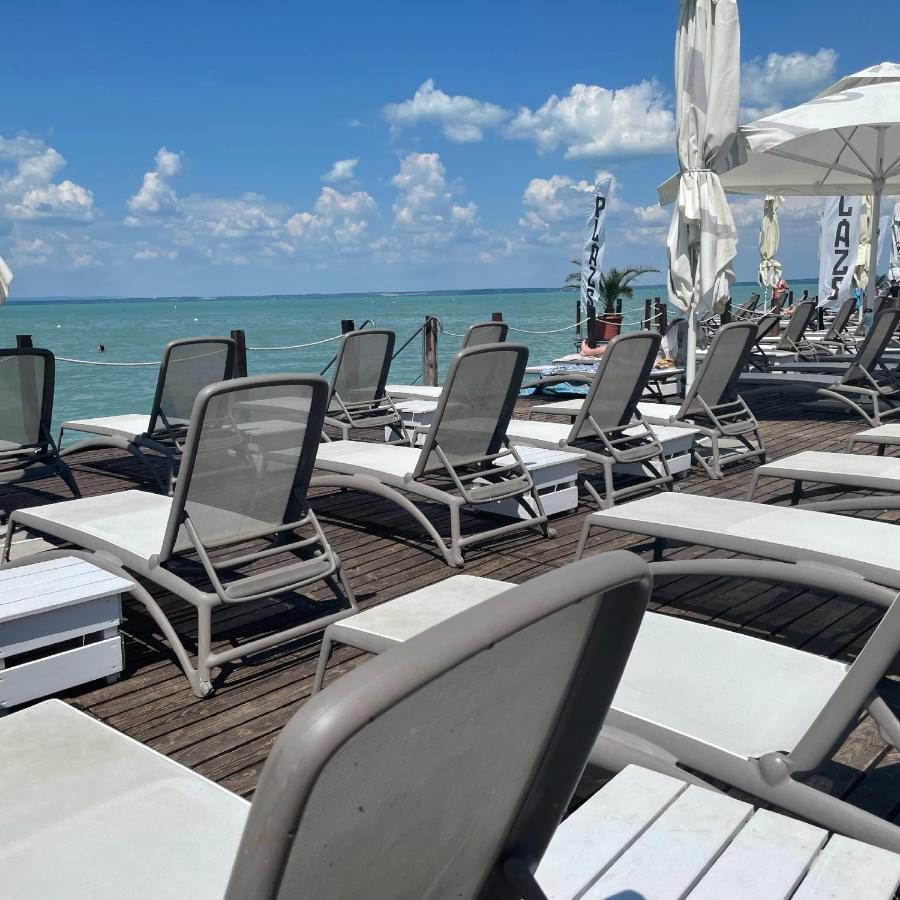 Baobab Suites Шиофок Экстерьер фото