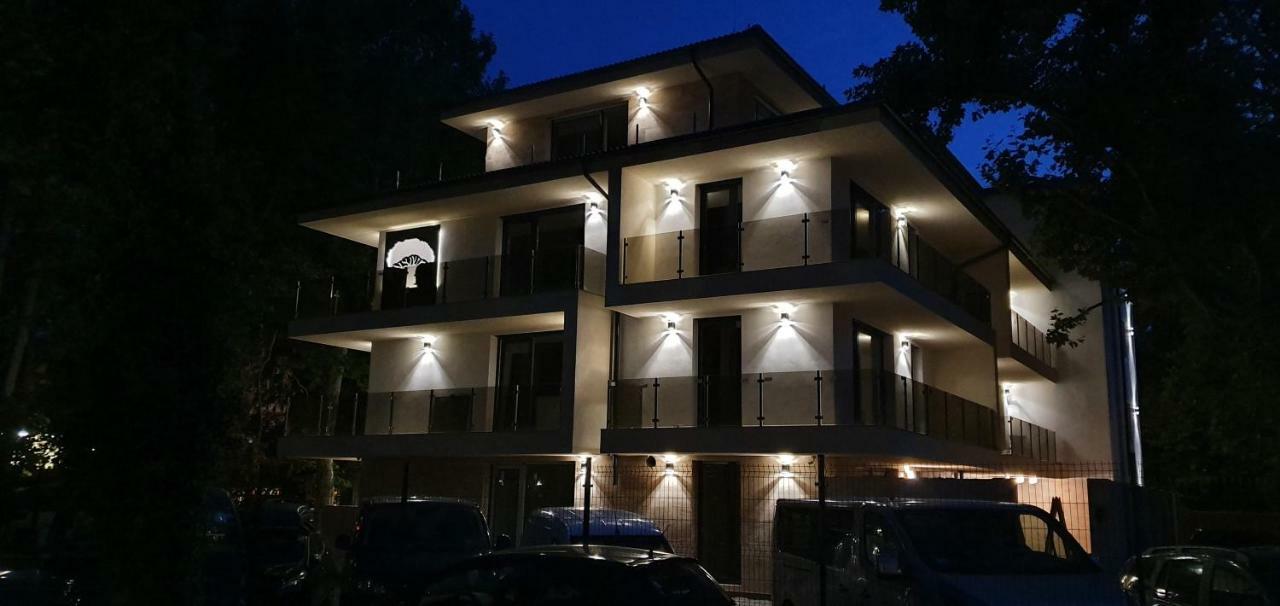 Baobab Suites Шиофок Экстерьер фото