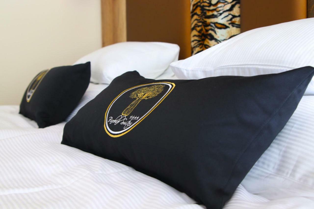 Baobab Suites Шиофок Экстерьер фото