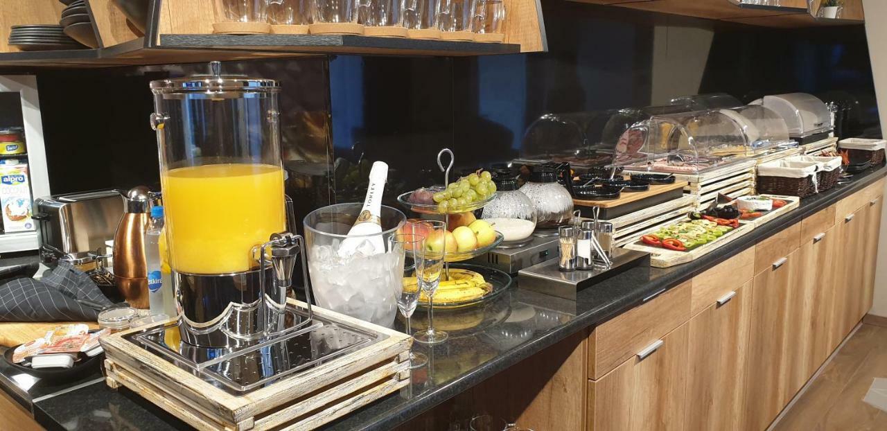 Baobab Suites Шиофок Экстерьер фото