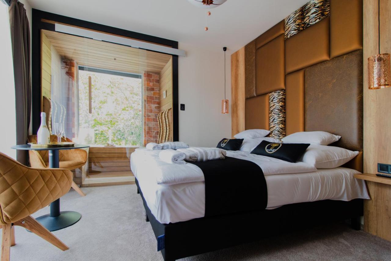 Baobab Suites Шиофок Экстерьер фото